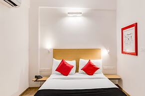 Capital O 61292 Manyata Sterling