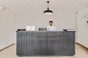 Capital O 61292 Manyata Sterling