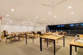 OYO Townhouse 177 Balewadi