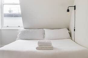 Hausd - Leicester Square