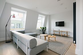 Hausd - Leicester Square