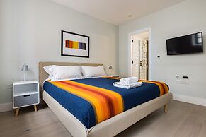 Hausd - Leicester Square