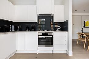 Hausd - Leicester Square