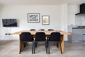 Hausd - Leicester Square