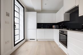 Hausd - Leicester Square