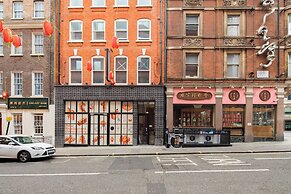 Hausd - Leicester Square