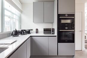 Hausd - Leicester Square