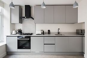 Hausd - Leicester Square