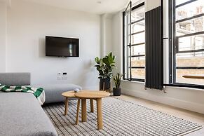 Hausd - Leicester Square