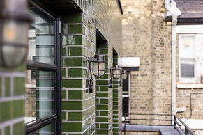 Hausd - Leicester Square