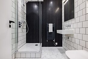 Hausd - Leicester Square