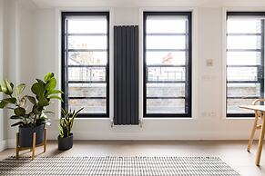 Hausd - Leicester Square