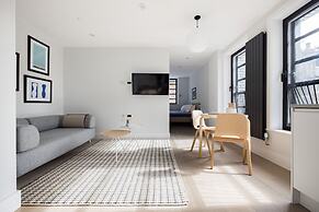 Hausd - Leicester Square