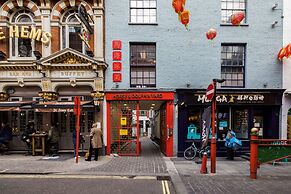 Hausd - Leicester Square