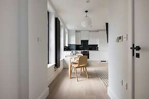 Hausd - Leicester Square