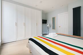 Hausd - Leicester Square