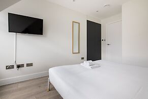 Hausd - Leicester Square