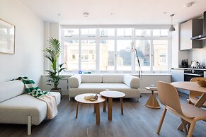 Hausd - Leicester Square