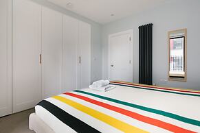 Hausd - Leicester Square