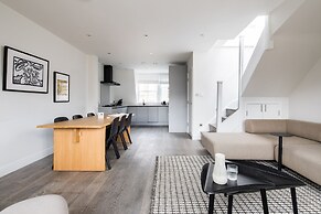 Hausd - Leicester Square