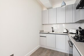 Hausd - Leicester Square