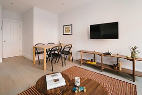 Hausd - Leicester Square