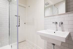 Hausd - Leicester Square