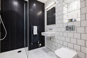 Hausd - Leicester Square