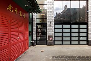 Hausd - Leicester Square