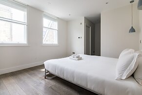 Hausd - Leicester Square