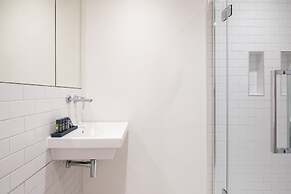 Hausd - Leicester Square