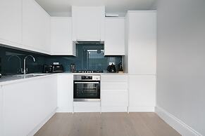 Hausd - Leicester Square