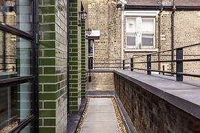 Hausd - Leicester Square