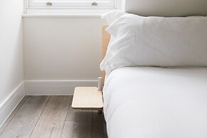 Hausd - Leicester Square