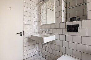 Hausd - Leicester Square