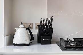 Hausd - Leicester Square