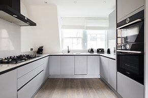 Hausd - Leicester Square