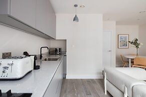 Hausd - Leicester Square