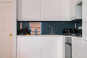 Hausd - Leicester Square