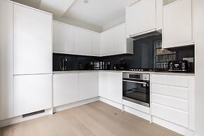 Hausd - Leicester Square