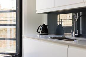 Hausd - Leicester Square