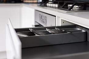 Hausd - Leicester Square