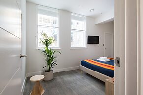 Hausd - Leicester Square