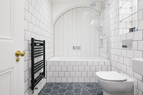 Hausd - Leicester Square