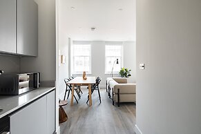 Hausd - Leicester Square