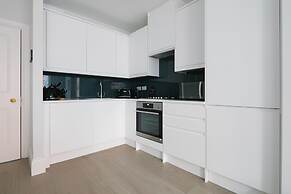 Hausd - Leicester Square