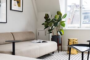 Hausd - Leicester Square