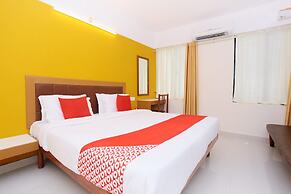 OYO 8220 Hotel Ganesh