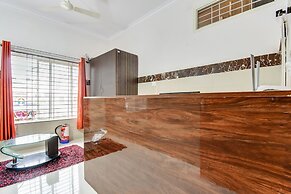 OYO 43308 Sri Sai Guru Comforts