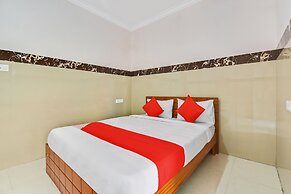 OYO 43308 Sri Sai Guru Comforts